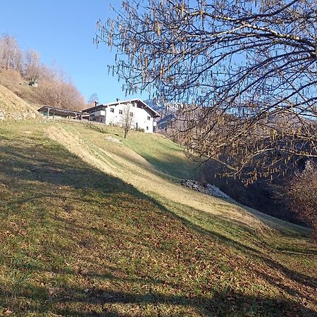 Agriturismo Cascina Cornella Cremeno Εξωτερικό φωτογραφία
